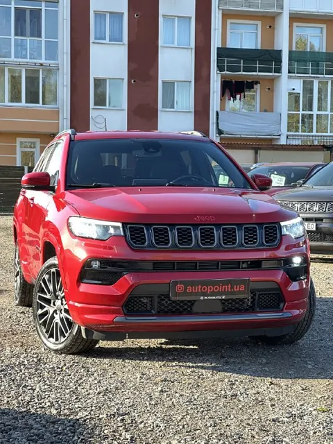 Фото автомобіля з оголошення AutoPOINT