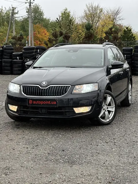 Фото автомобіля з оголошення AutoPOINT