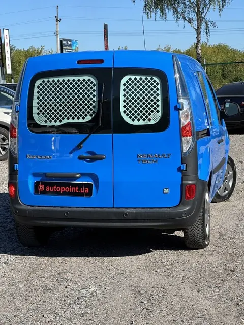 Фото автомобіля з оголошення AutoPOINT