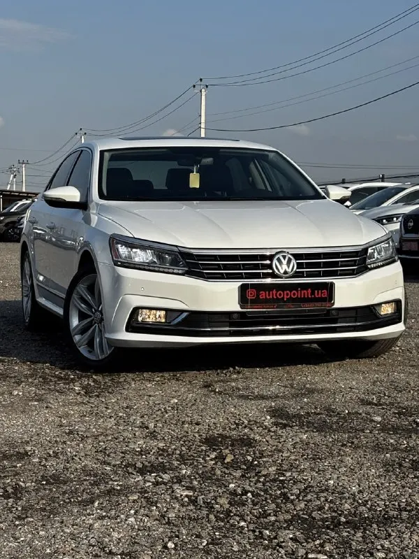 Volkswagen Passat NMS SEL